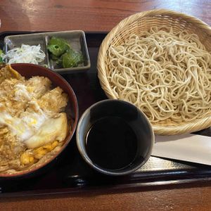 玄関アプローチの画像